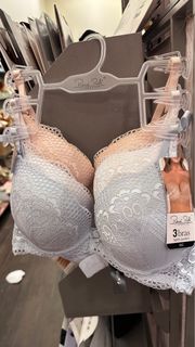 （分類：）位於 。 由 angiematthis 提交（商品編號 1402472869，圖片 1）。簡介： 。