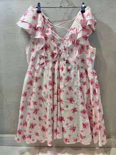 (Category: ) located in . Submitted by red_wardrobe (Listing ID 1402460529, Image 1). Description: .