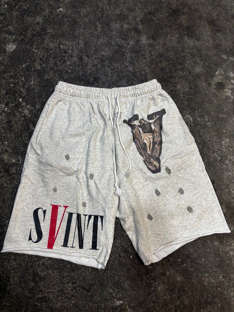Saint Michael Vlone X Saint Michael Sweat-shorts (Category: Shorts) located in General Trias. Submitted by max_thrifted (Listing ID 1402312494, Image 1). Description: Saint Michael Vlone X Saint Michael Sweat-shorts Waist: 28 to 40 Length: 22 Excellent condition No issue Like new .