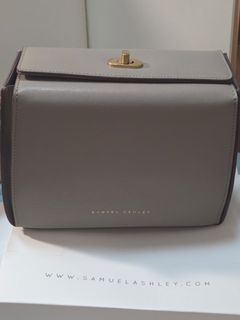 （分類：）位於 。 由 Kana_ko 提交（商品編號 1402438075，圖片 1）。簡介： 。