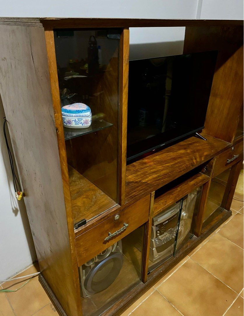 Solid Narra TV Stand (Fits 32 Inch TV) (Category: Soundbars, Speakers & Amplifiers) located in Manila. Submitted by pau_lus (Listing ID 1402431354, Image 2). Description: Solid Narra Width 17 inches Length 51 inches Height 49 inches.
