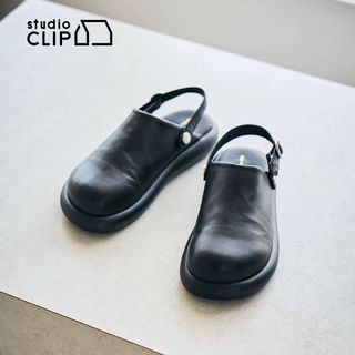 (Category: ) located in . Submitted by red_wardrobe (Listing ID 1402452145, Image 1). Description: .