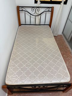 (Category: ) located in . Submitted by ATHE0066 (Listing ID 1402416279, Image 1). Description: .