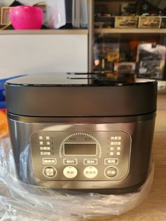 （分類：）位於 。 由 your2ndstore 提交（商品編號 1402292143，圖片 1）。簡介： 。
