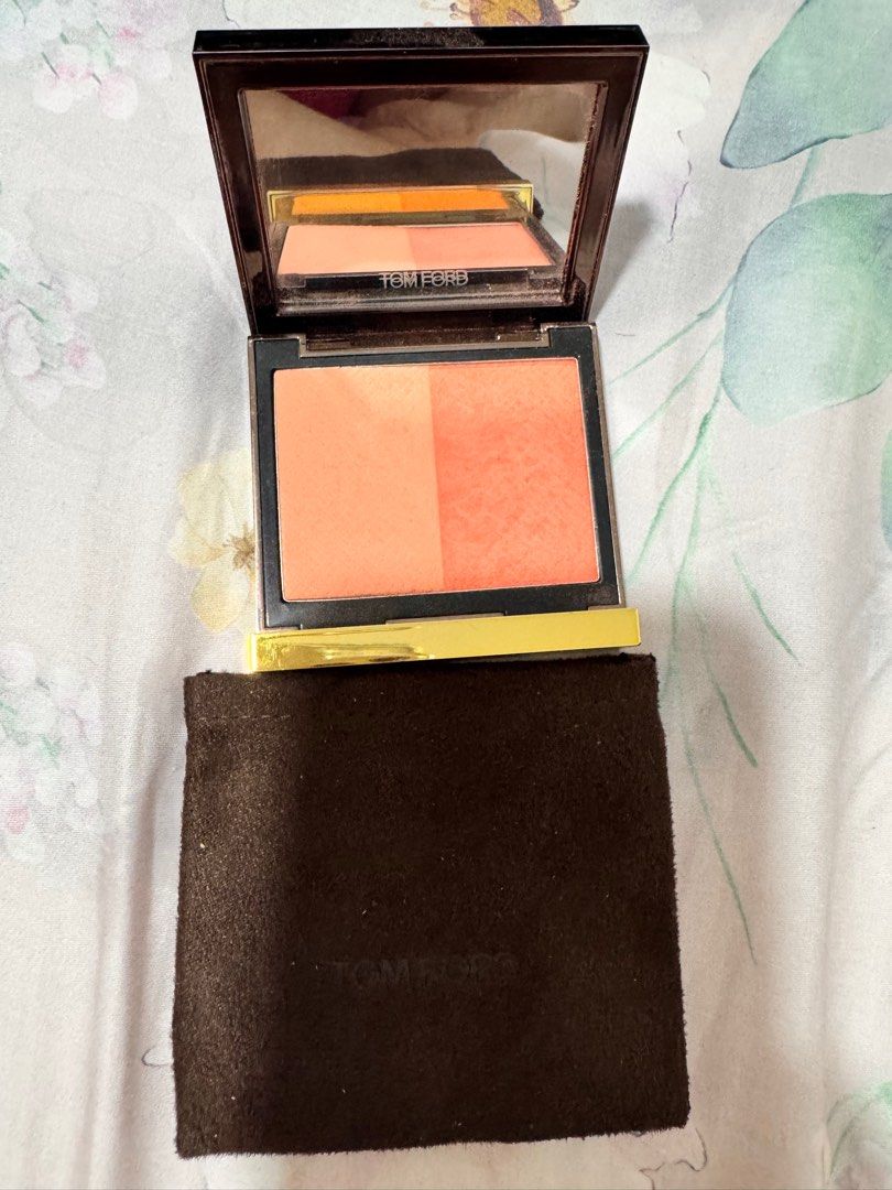 Tom Ford authentic blush (Category: Makeup) located in Tarlac. Submitted by annikafiffy (Listing ID 1402453742, Image 1). Description: Slightly used tomford blush Bought in Singapore Authentic 💯 % Original price 4900.