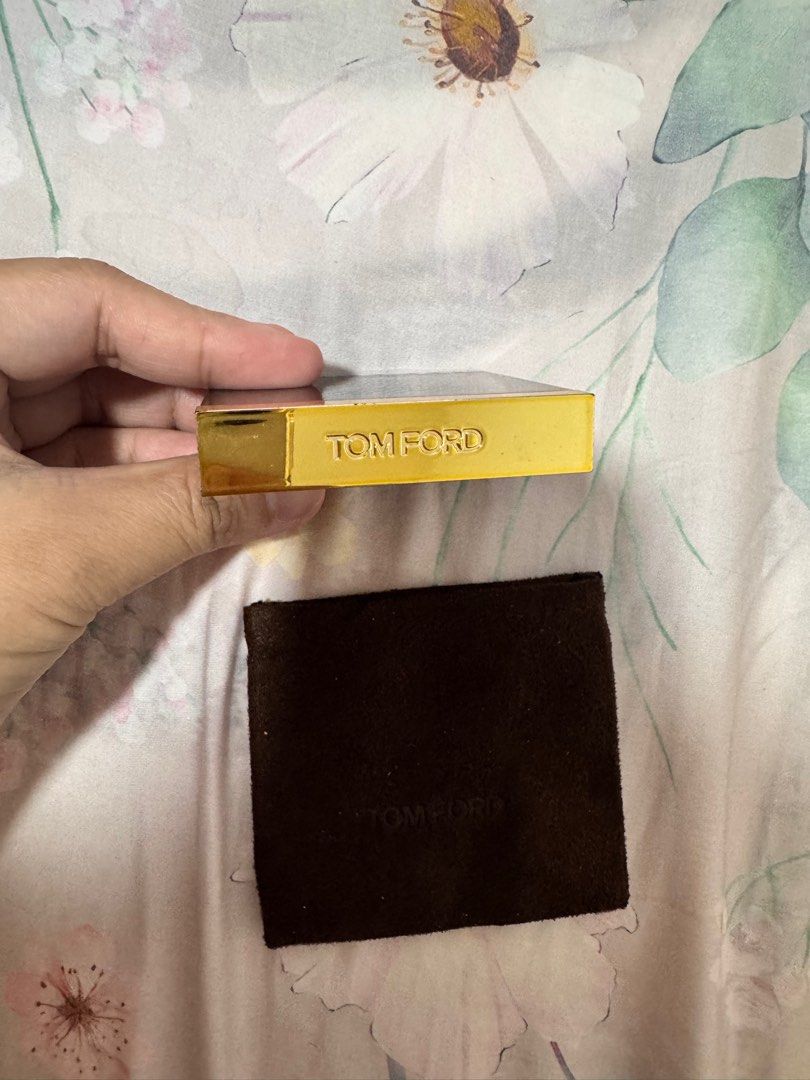 Tom Ford authentic blush (Category: Makeup) located in Tarlac. Submitted by annikafiffy (Listing ID 1402453742, Image 2). Description: Slightly used tomford blush Bought in Singapore Authentic 💯 % Original price 4900.