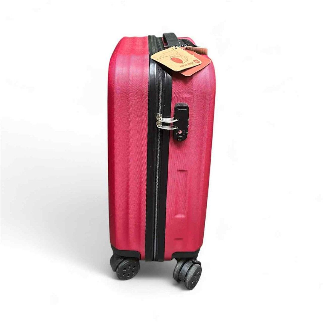Travel basic cabin size luggage maroon (Category: Luggage) located in Manila. Submitted by geastoystoreatbp (Listing ID 1402428797, Image 3). Description: .