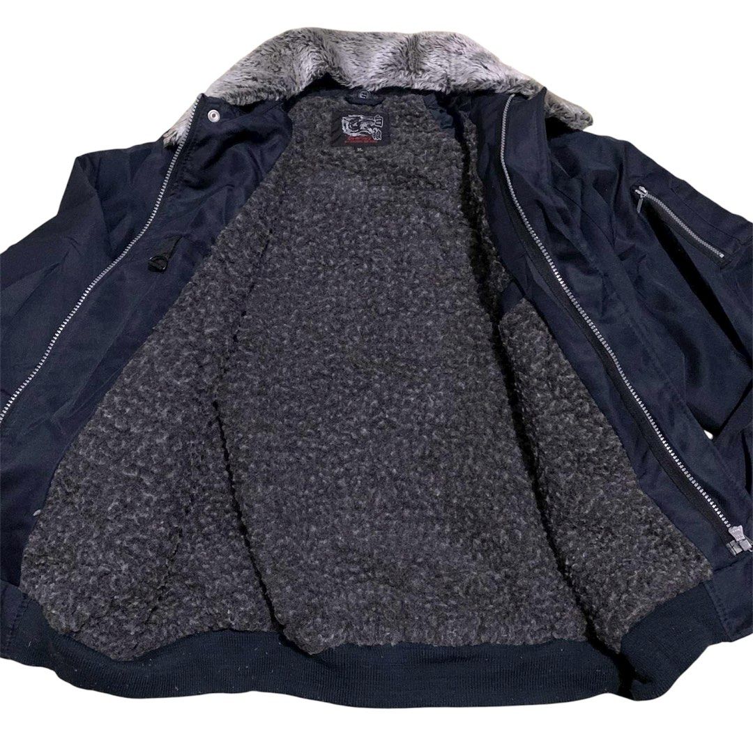 White Wolf Dokajan /Pilot Jacket (Category: Coats, Jackets and Outerwear) located in Bulacan. Submitted by ridersthrift_ph (Listing ID 1402418524, Image 3). Description: White Wolf Dokajan /Pilot Jacket Size 3L Made in Japan Actual Size - 25 inches Width - 27 inches Length Check flicks for details 1,999php + Shipping fee (payment first basis) MOP: Gcash / BPI Courier: J&T Express Bulacan 📍.