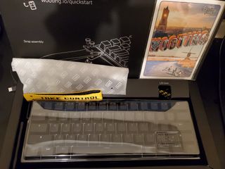（分類：）位於 。 由 sdo.msk 提交（商品編號 1402288647，圖片 1）。簡介： 。