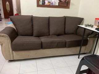 (Category: ) located in . Submitted by eiqaharraz (Listing ID 1402653029, Image 1). Description: .