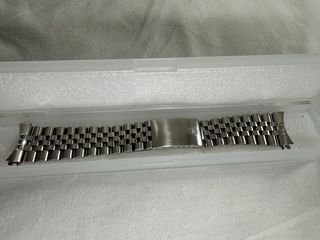 （分類：）位於 。 由 hrvhn 提交（商品編號 1402574833，圖片 1）。簡介： 。