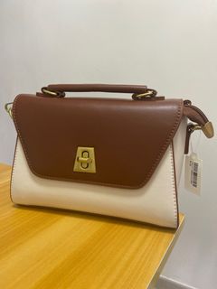（分類：）位於 。 由 chestnutbun 提交（商品編號 1402482319，圖片 1）。簡介： 。