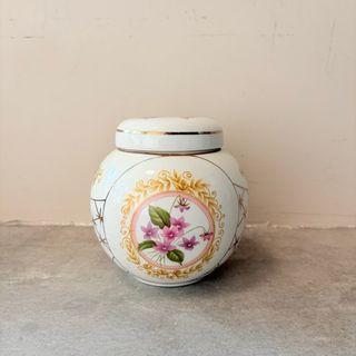 (Category: ) located in . Submitted by thevintagehouse (Listing ID 1402485220, Image 1). Description: .