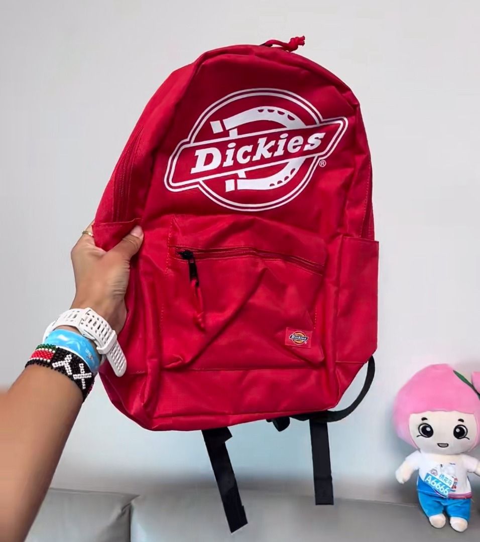 💕Authentic Dickies backpack (Category: Backpacks) located in Singapore. Submitted by fashion.luxe (Listing ID 1402598310, Image 2). Description: ✨ Estimated delivery time: about 10 days. Sorry for the urgent order. ✨ Products are continuously updated..