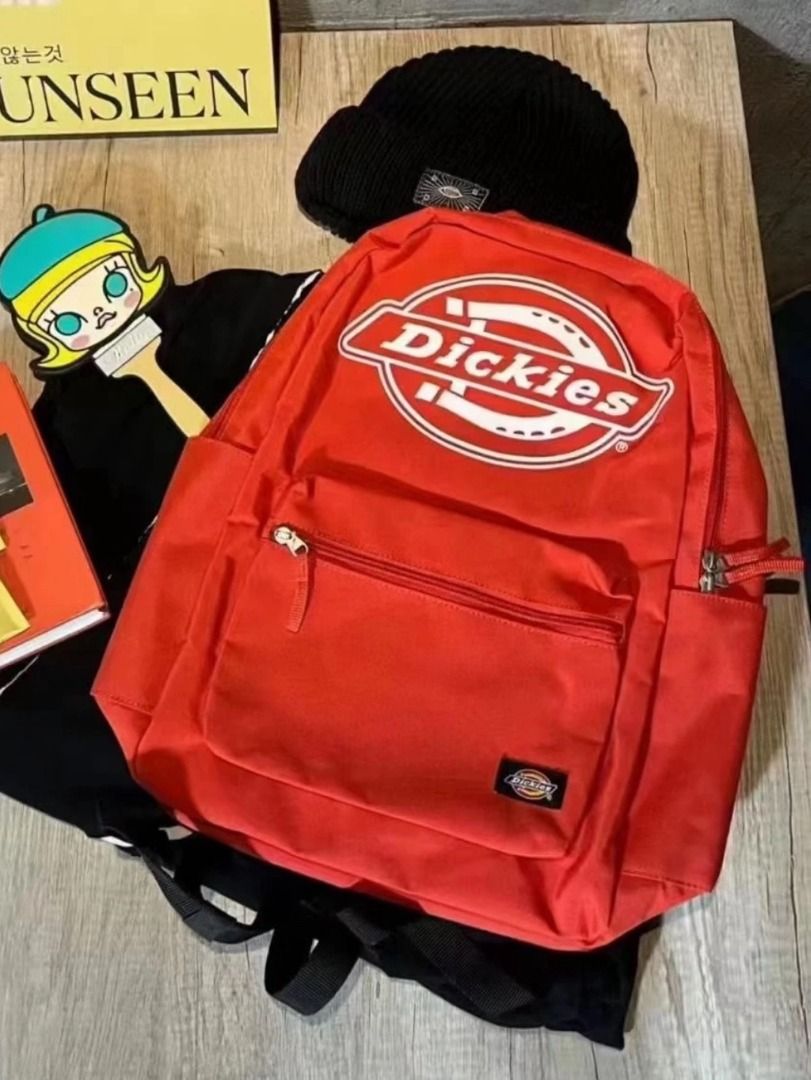 💕Authentic Dickies backpack (Category: Backpacks) located in Singapore. Submitted by fashion.luxe (Listing ID 1402598310, Image 3). Description: ✨ Estimated delivery time: about 10 days. Sorry for the urgent order. ✨ Products are continuously updated..