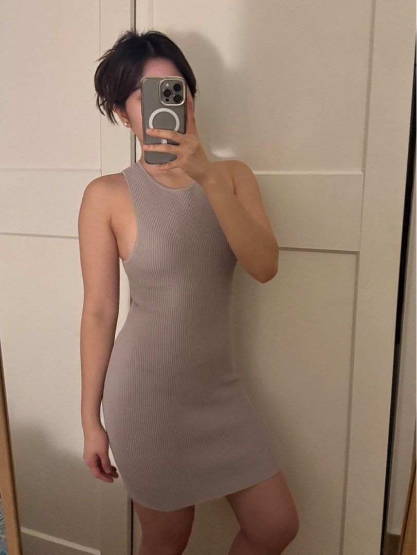 Aritzia Sculp Knit Racer Mini Dress (Category: Dresses) located in Makati City. Submitted by with.jayla (Listing ID 1402505176, Image 2). Description: • never worn, only tried on • bought from the US • rfs : decluttering .