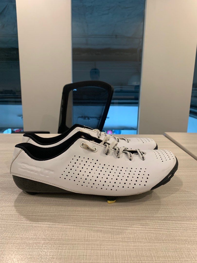 Bont Cycling Shoes (Category: Bicycles) located in Cavite. Submitted by biancosawali11 (Listing ID 1402541305, Image 3). Description: Vaypor Lace Size 44.5 W/ extra brand new lace Conditon : Seen in pictures .