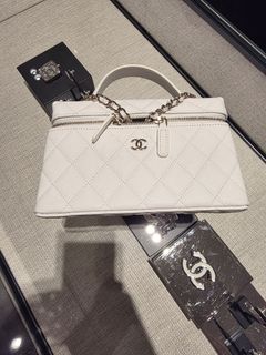 （分類：）位於 。 由 digitalcamera852 提交（商品編號 1402608641，圖片 1）。簡介： 。