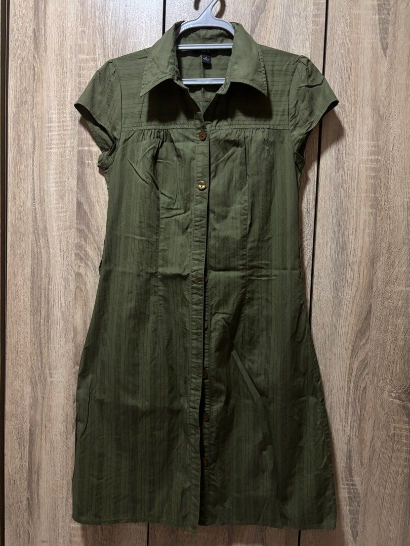 Collared Dress (Category: Dresses) located in Caloocan City. Submitted by pnkcshmr (Listing ID 1402597745, Image 2). Description: Olive Green.