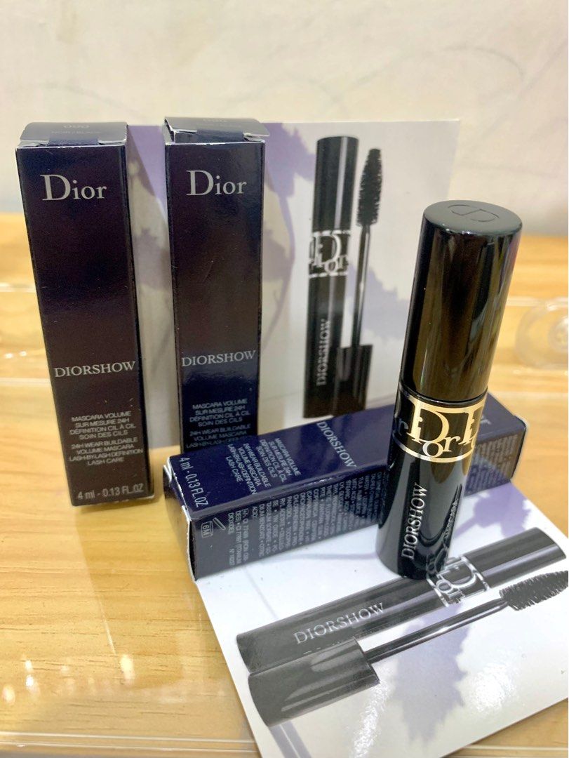 Dior Diorshow Mascara (Category: Makeup) located in Carmona. Submitted by lylevizcarra (Listing ID 1402535969, Image 1). Description: MINI LUXURY MAKEUP ALL AUTHENTIC! LAST 1PC DIOR MASCARA.
