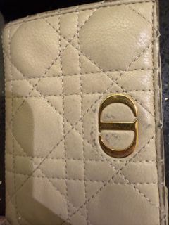 （分類：）位於 。 由 thaliawong 提交（商品編號 1402659134，圖片 1）。簡介： 。