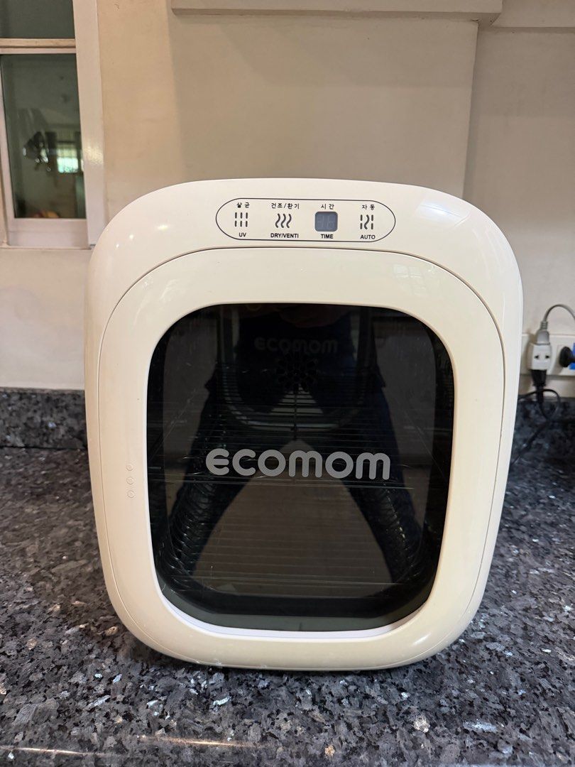 Ecomom Bottle Sterilizer (Category: Breastfeeding & Bottle Feeding) located in Manila. Submitted by mr.arnie (Listing ID 1402486036, Image 1). Description: Lightly used Functioning well.