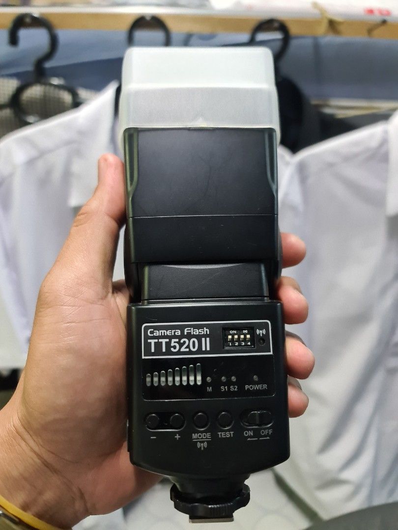 Godox Flash (Category: Flashes) located in Quezon City. Submitted by lopezronrl (Listing ID 1402654957, Image 2). Description: .