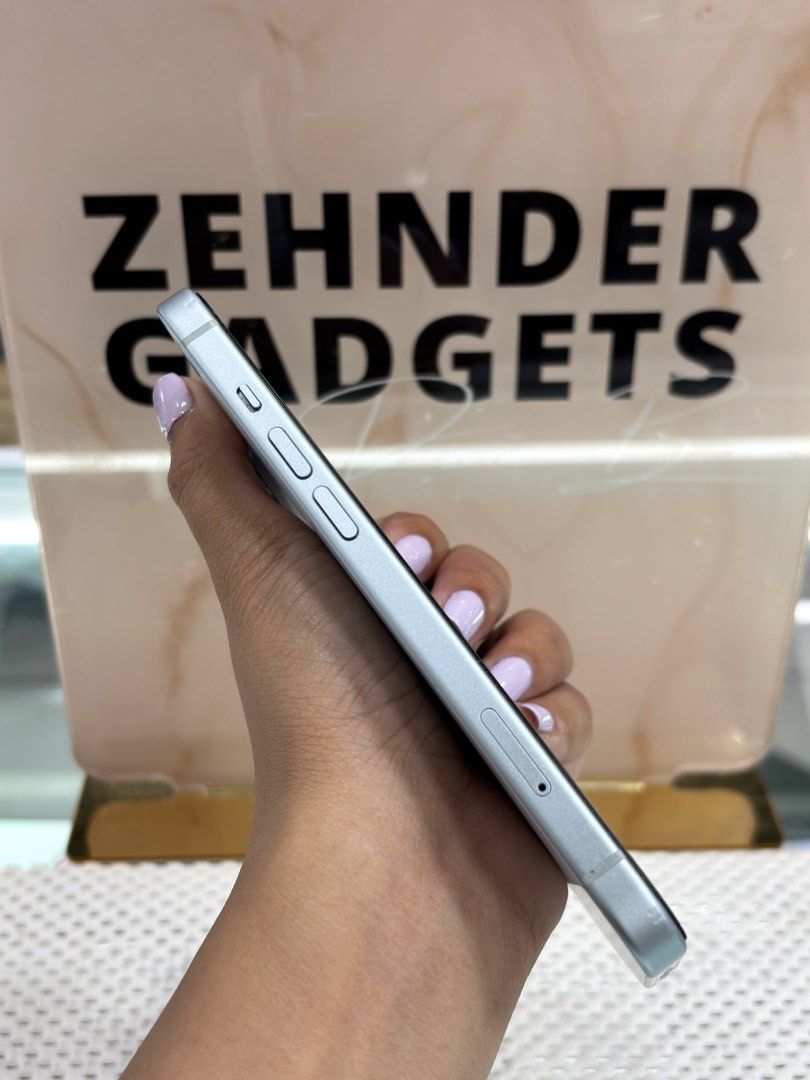 iPhone 15 128GB OPENLINE (DUAL SIM) (Category: iPhone 15 Series) located in San Juan City. Submitted by desireebayal96 (Listing ID 1402642727, Image 3). Description: iPhone 15 (BLUE) * 128GB * DUAL SIM * OPENLINE * ANY SIM * CH VARIANT * 88% BATTERY HEALTH (ORIGINAL NOT BOOSTED CAN CHECK 3UTOOLS) * 97% SMOOTH * NO ISSUE * NO HISTORY OF REPAIR * NOT REFURBISHED * FACE ID & TRUETONE WORKING * UNIT ONLY NOTE: HINDI PO MASYADONG MAKINIS. (PLEASE CHEC