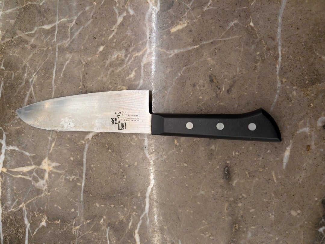 Japanese Chef Knife (Category: Knives & Chopping Boards) located in Midsayap. Submitted by Pandabearstore (Listing ID 1402581105, Image 1). Description: Kai seki japanese knife.