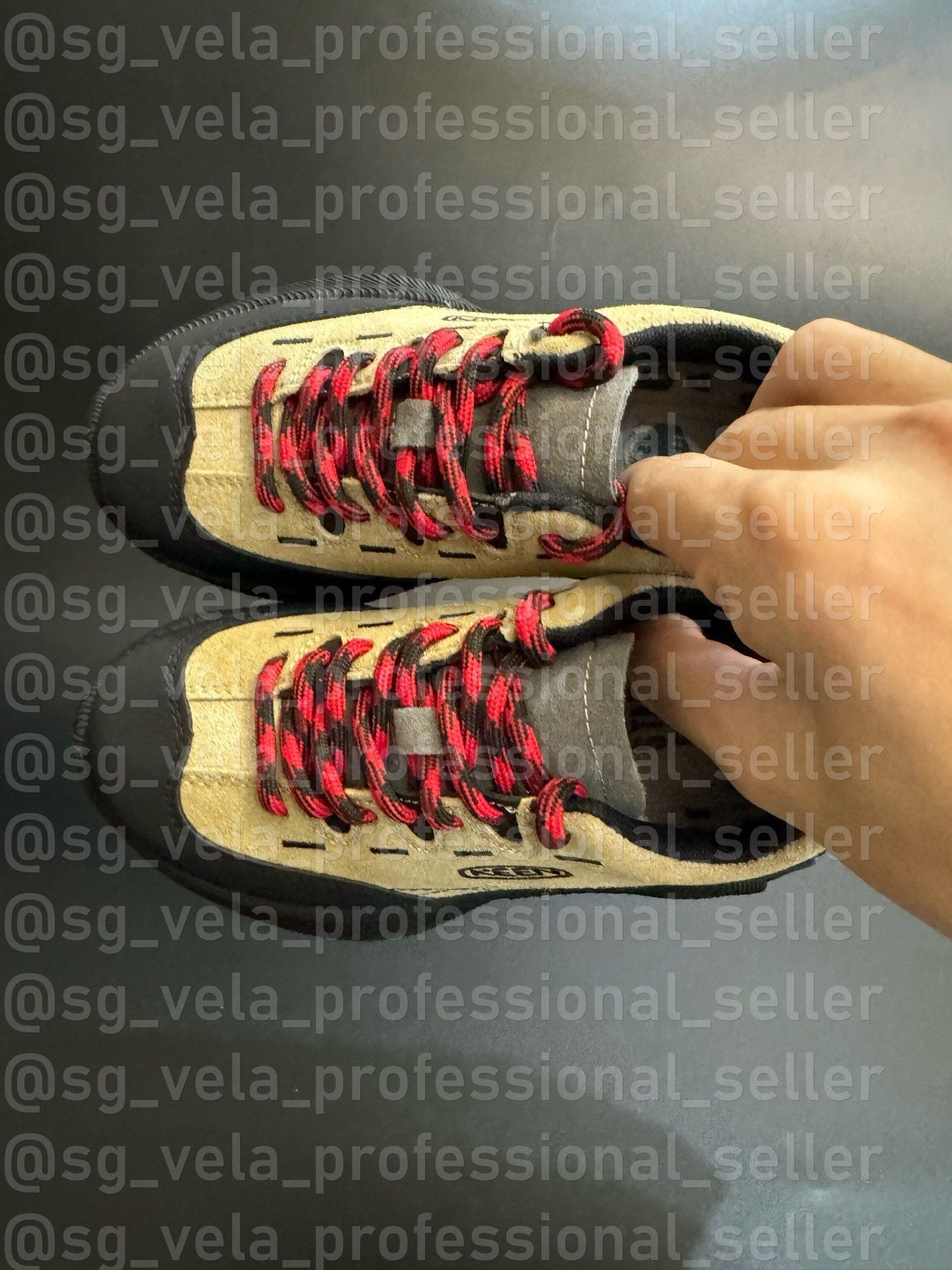 Keen children's sneaker shoes, casual shoes (Category: Sneakers) located in Singapore. Submitted by sg_vela_professional_seller (Listing ID 1402617635, Image 3). Description: Estimated delivery time: about 10 days. Sorry for the urgent order. Products are continuously updated.