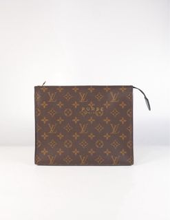 (Category: ) located in . Submitted by closetcompany (Listing ID 1402616739, Image 1). Description: .