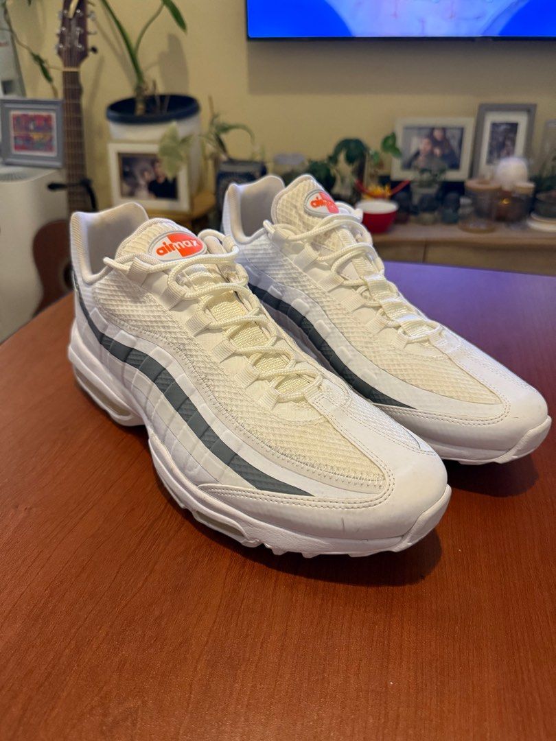 Nike Air Max 95 White Grey Orange (Category: Sneakers) located in Taguig. Submitted by gooosie (Listing ID 1402506426, Image 3). Description: Bought it in the UK but it’s slightly big on me. Used it couple of times. Really good condition. .