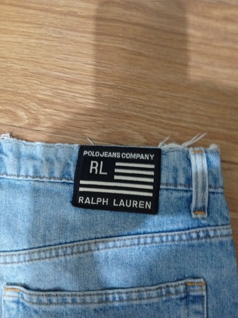 Polo Jeans size 34W 32L (Category: Jeans) located in Mandaluyong City. Submitted by dlr12 (Listing ID 1402504796, Image 3). Description: ✅ Item Condition: All items are either brand new or preloved, as specified. 👚 Clothes and shoes are personally owned (not ukay). They have been washed or cleaned before, but may smell like cabinet due to storage. 🏠 Some home items are gently used but still in good or perfect condition. ✅ Meet-up Location: 📍 P