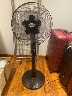 (Category: ) located in . Submitted by sngba (Listing ID 1402625838, Image 1). Description: .