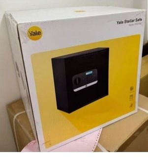 (Category: ) located in . Submitted by furnituresalestore (Listing ID 1402629487, Image 1). Description: .