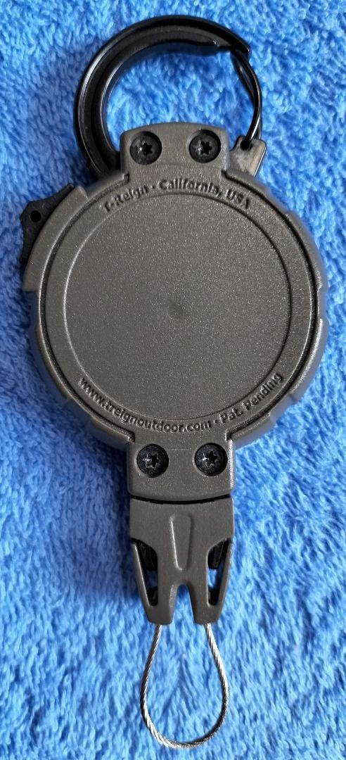 T-REIGN Retractable Gear Tether (Large) 📦 Free nationwide shipping ...