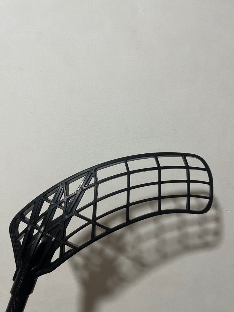 Trident XT Black, Sports Equipment, Sports & Games, Racket & Ball ...