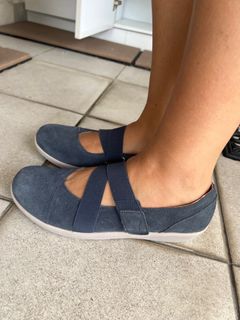 (Category: ) located in . Submitted by qualityclothing (Listing ID 1402499686, Image 1). Description: .