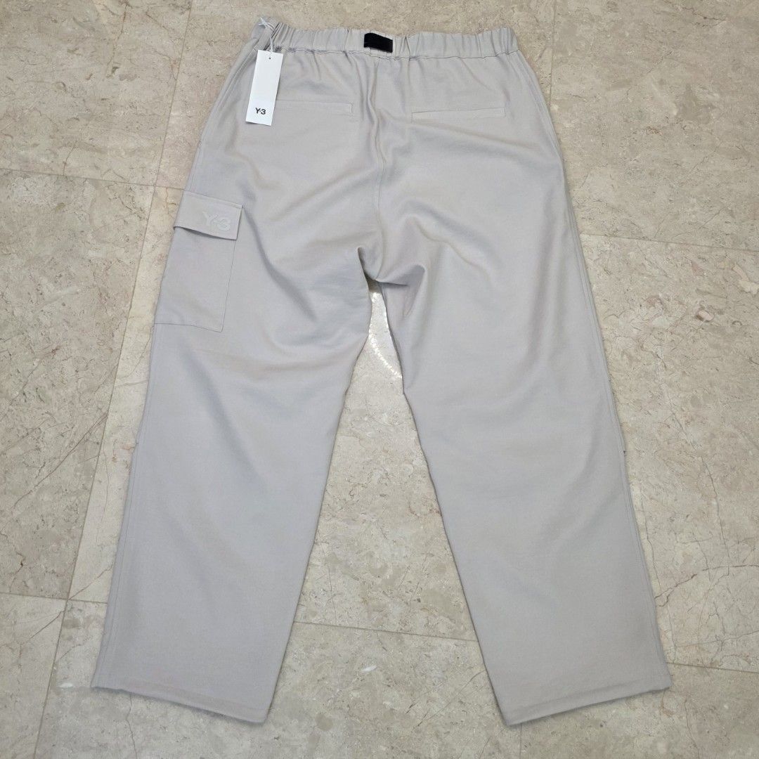 Y-3 Yohji Yamamoto Pants M (Category: Joggers) located in Singapore. Submitted by kevinjang (Listing ID 1402615934, Image 3). Description: BNWT Y-3 Pants Bought from Mandarin Gallery Size: M (Fits like W33-34) *Please note that lowballers will be ignored Deal location: 1) 1 Leonie Hill Road Weekdays - after 6pm Weekends - anytime 2) Raffles Place MRT Exit B Weekdays - 9am~5pm 3) By mail (Smartpac) Add $3.