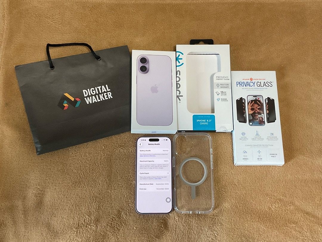 (1 day open) Iphone 17 256gb Lavender (Category: iPhone 17 Series) located in Quezon City. Submitted by officialfullcart (Listing ID 1402730977, Image 3). Description: RFS: Change Color Bought yesterday (Nov 6) with receipt | With 1 year warranty | Inclusions: - Unit (Worth ₱62k) - Box - Charger - Privacy Screen Protector (Worth ₱1,090) Note: Case not included.