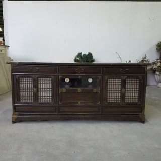 (Category: ) located in . Submitted by unearthstore (Listing ID 1402687610, Image 1). Description: .