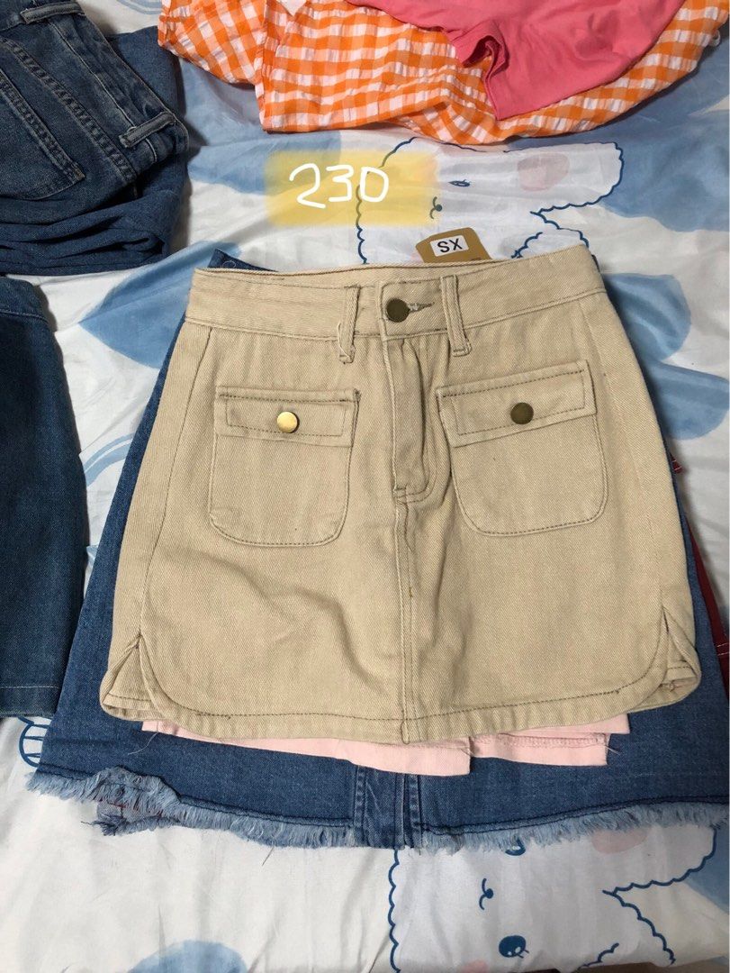 Beige Denim Skirt - XS (Category: Skirts) located in Caloocan City. Submitted by declutternation (Listing ID 1402825861, Image 1). Description: 📏 lenght: 16 inches 💯no issue/damage ✨washed ❗️dolphin cut.