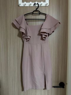 (Category: ) located in . Submitted by singaporeplus65 (Listing ID 1402782092, Image 1). Description: .