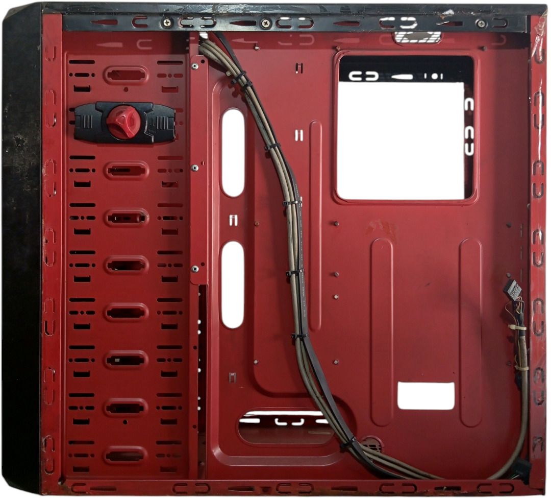 Case: Aerocool PGS-R RS-9 Red Devil (old school for modders) (Category: Computer Parts) located in Quezon City. Submitted by leoricktechservices (Listing ID 1402740851, Image 2). Description: NOTICE: Compatibility is the buyer's responsibility. Condition: used. The bottom area and some surroundings are starting to rust. All the front bay grills needs to be repainted. Reason For Selling: Selling everything not in use Package: case only. no fans..