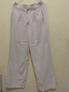 (Kategori: ) berada di . Dikirim oleh bilaaa_00 (ID iklan 1402696808, Gambar 1). Deskripsi: .