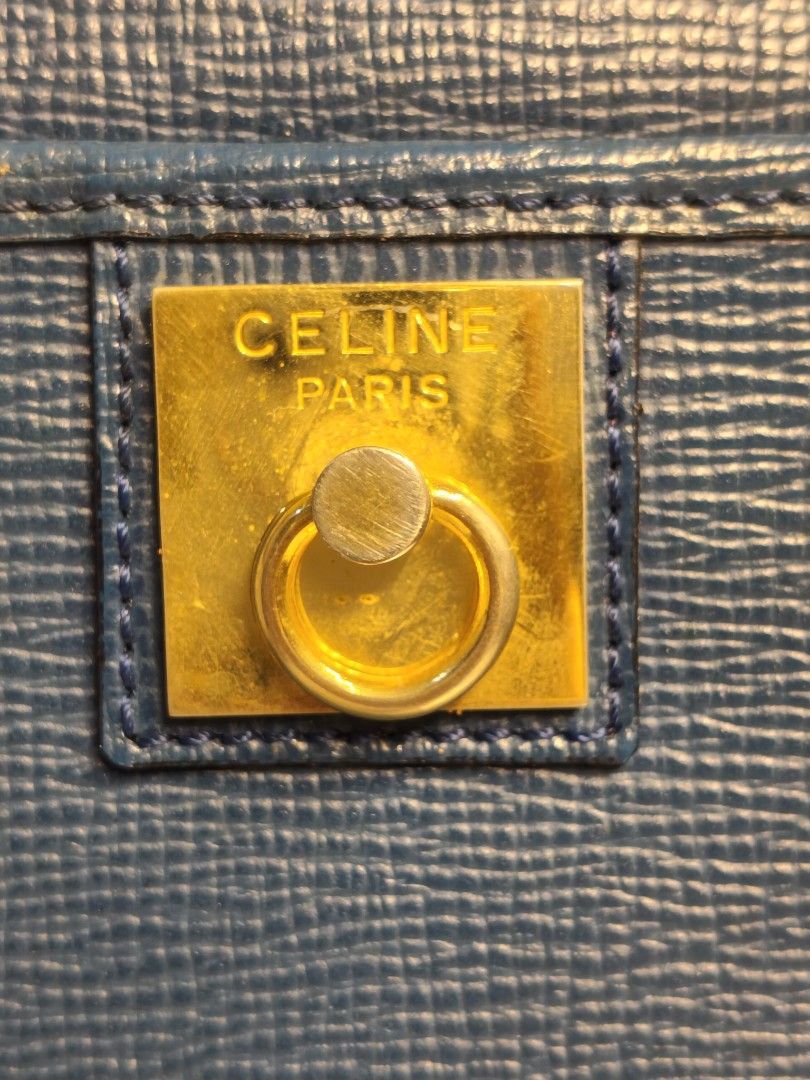 Celine Clutch (Category: Luxury Bags & Wallets) located in Mabalacat. Submitted by chiccharmbymitch (Listing ID 1402798729, Image 3). Description: .