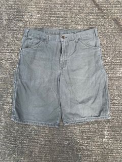 (Category: ) located in . Submitted by day_thrifting (Listing ID 1402812725, Image 1). Description: .