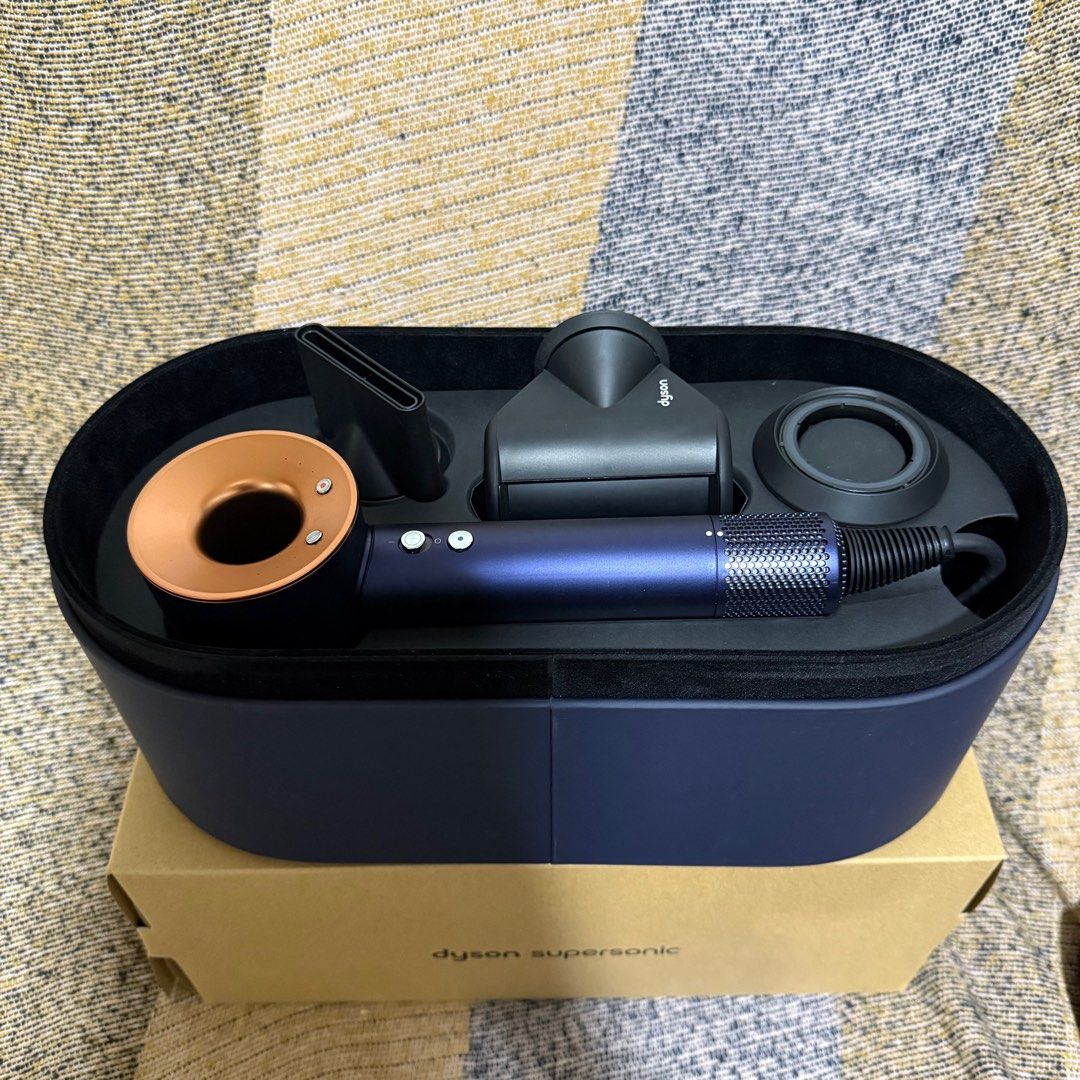 Dyson Supersonic Hair Dryer (Category: Hair) located in Quezon City. Submitted by shaipreloved88 (Listing ID 1402738900, Image 1). Description: Dyson Supersonic™ hair dryer HD08 Five styling attachments. Including the new Flyaway attachment. Intelligent heat control. Fast drying. No extreme heat. Engineered to care for hair and scalp. New and re-engineered attachments, including the new Flyaway attachment..