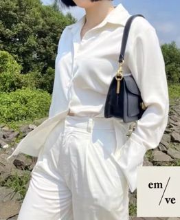 (Kategori: ) berada di . Dikirim oleh goodsch (ID iklan 1402764836, Gambar 1). Deskripsi: .