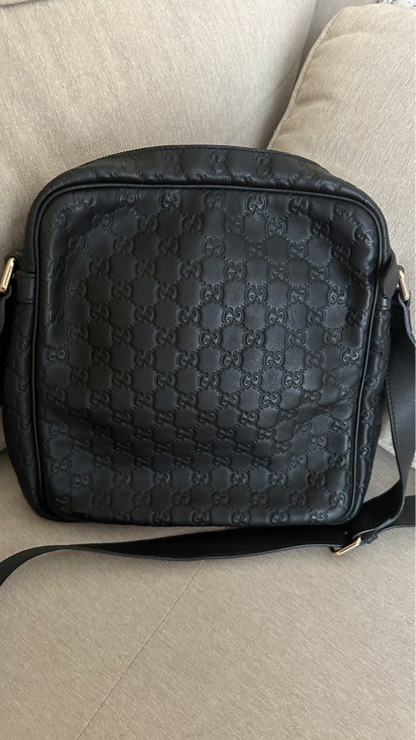 Gucci Sling Bag (Mens) (Category: Sling Bags) located in Quezon City. Submitted by thethriftedit_ (Listing ID 1402777257, Image 3). Description: Gucci Sling Bag (Mens) Condition 9/10 Barely used. Original but no dustbag/box anymore. Price as posted. Delivery fee will be shouldered by buyer..